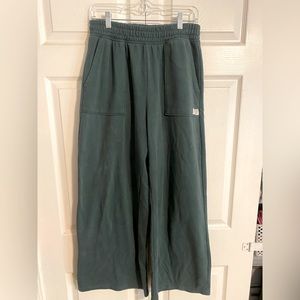 H and M wide leg sweatpants